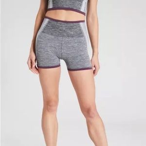 Athleta impact shorts 3.5”